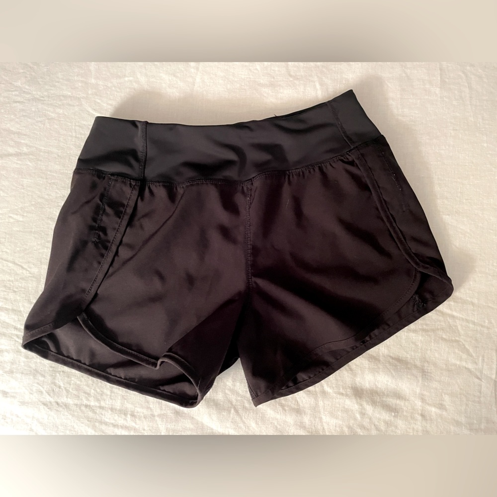 Crz yoga “speed up”  style shirt. Size 4 4” inseam.